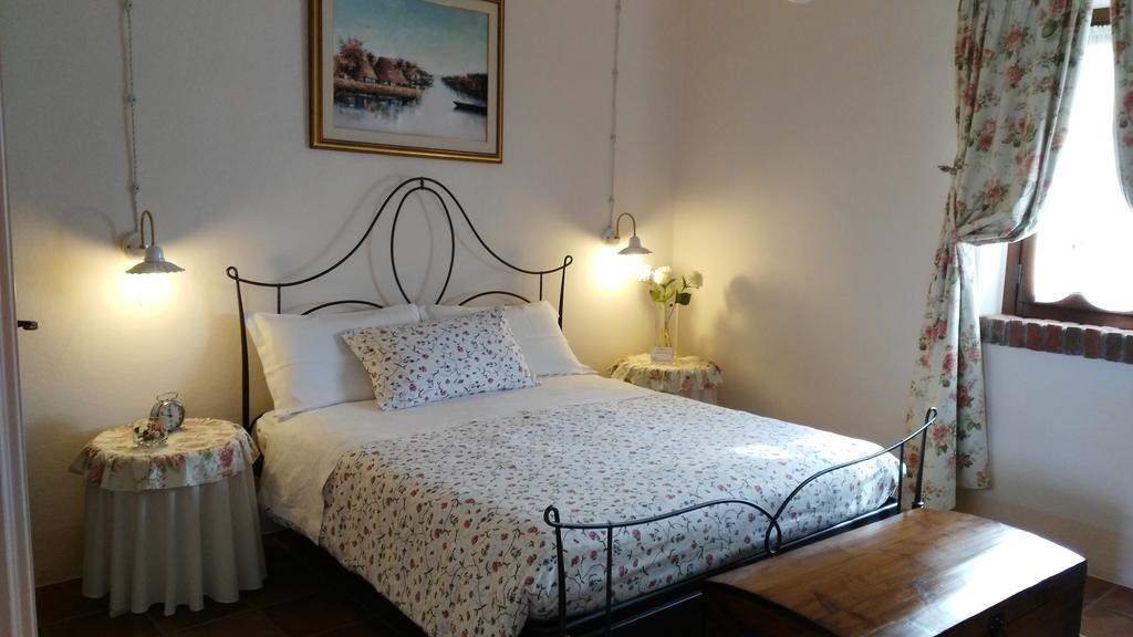 B&B Il Giarolo 카메리아노 외부 사진